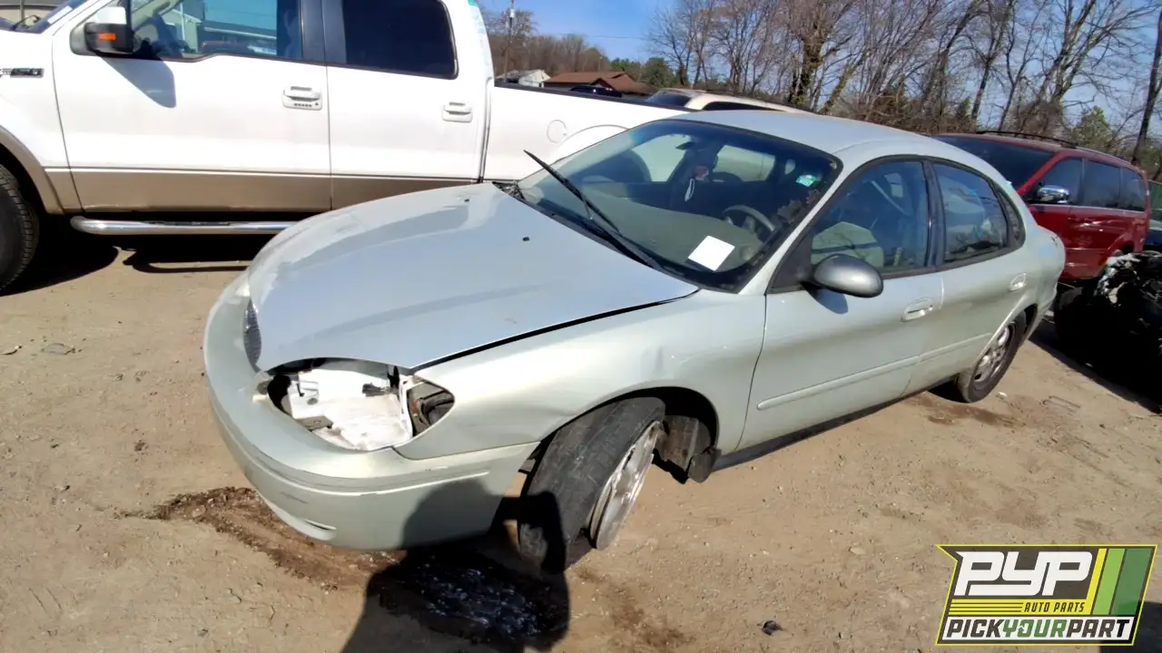 Photo of 2005 Ford Taurus