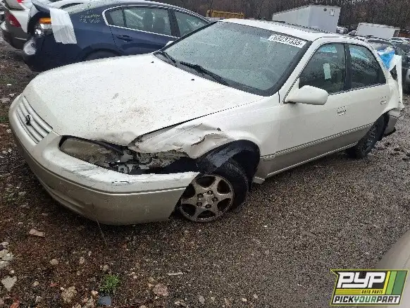 Photo of 1999 Toyota Camry