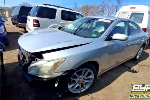 Photo of 2009 Nissan Maxima