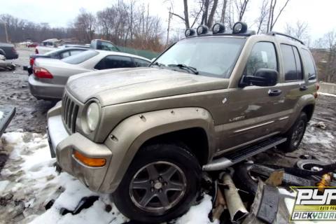 Photo of 2002 Jeep Liberty