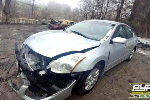 Photo of 2011 Nissan Altima