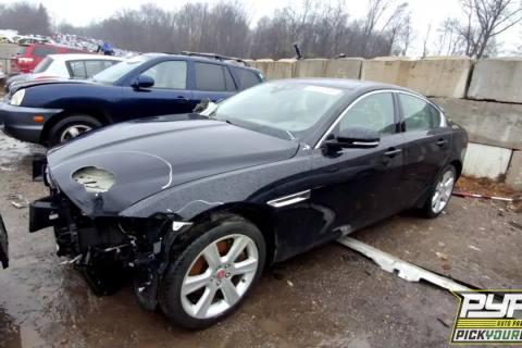Photo of 2018 Jaguar Xe