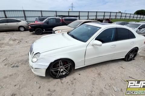 Photo of 2009 Mercedes-Benz E350