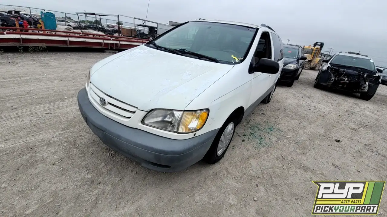 Photo of 2001 Toyota Sienna