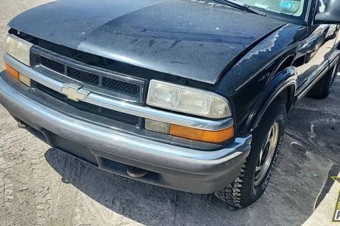 Photo of 1998 Chevrolet Blazer