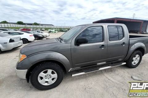 Photo of 2005 Nissan Frontier