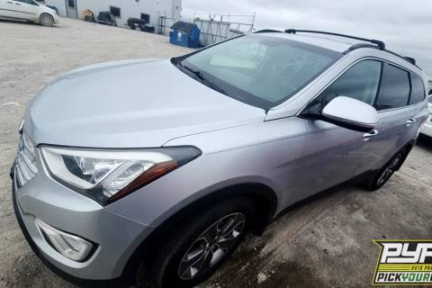 Photo of 2014 Hyundai Santa Fe