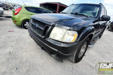 Photo of 2005 Ford Explorer Sport Trac