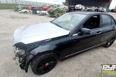 Photo of 2014 Mercedes-Benz C250