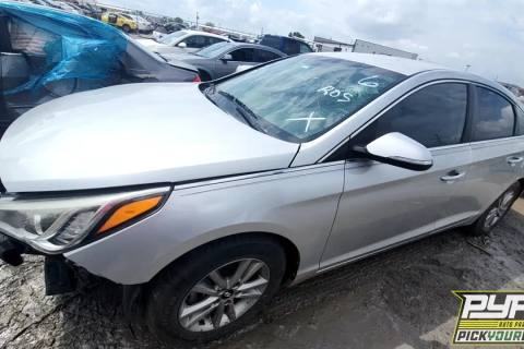 Photo of 2015 Hyundai Sonata