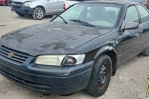 Photo of 1998 Toyota Camry