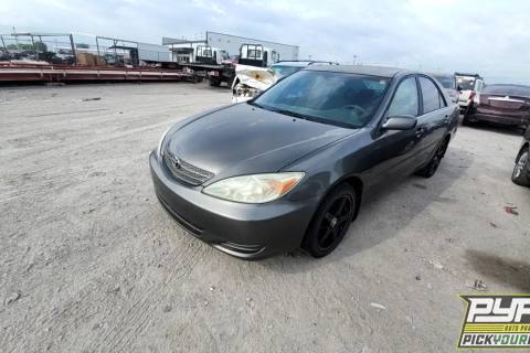 Photo of 2003 Toyota Camry