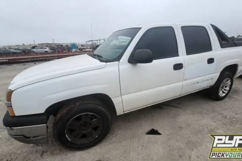 Photo of 2004 Chevrolet Avalanche 1500