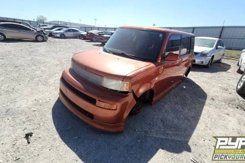 Photo of 2004 Scion Xb