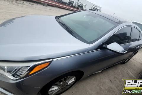 Photo of 2015 Hyundai Sonata