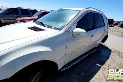 Photo of 2008 Mercedes-Benz Ml350
