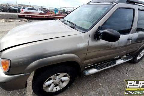 Photo of 2003 Nissan Pathfinder