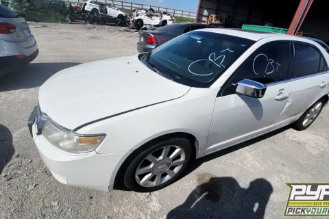 Photo of 2008 Lincoln Mkz