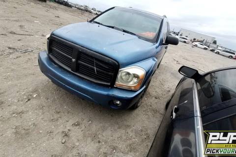 Photo of 2005 Dodge Durango