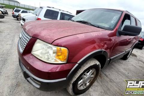 Photo of 2005 Ford Expedition
