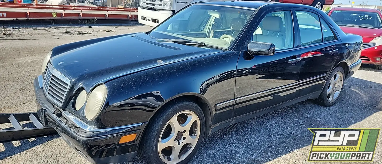 Photo of 1999 Mercedes-Benz E320