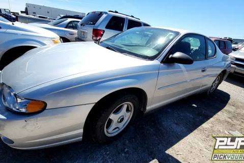 Photo of 2004 Chevrolet Monte Carlo
