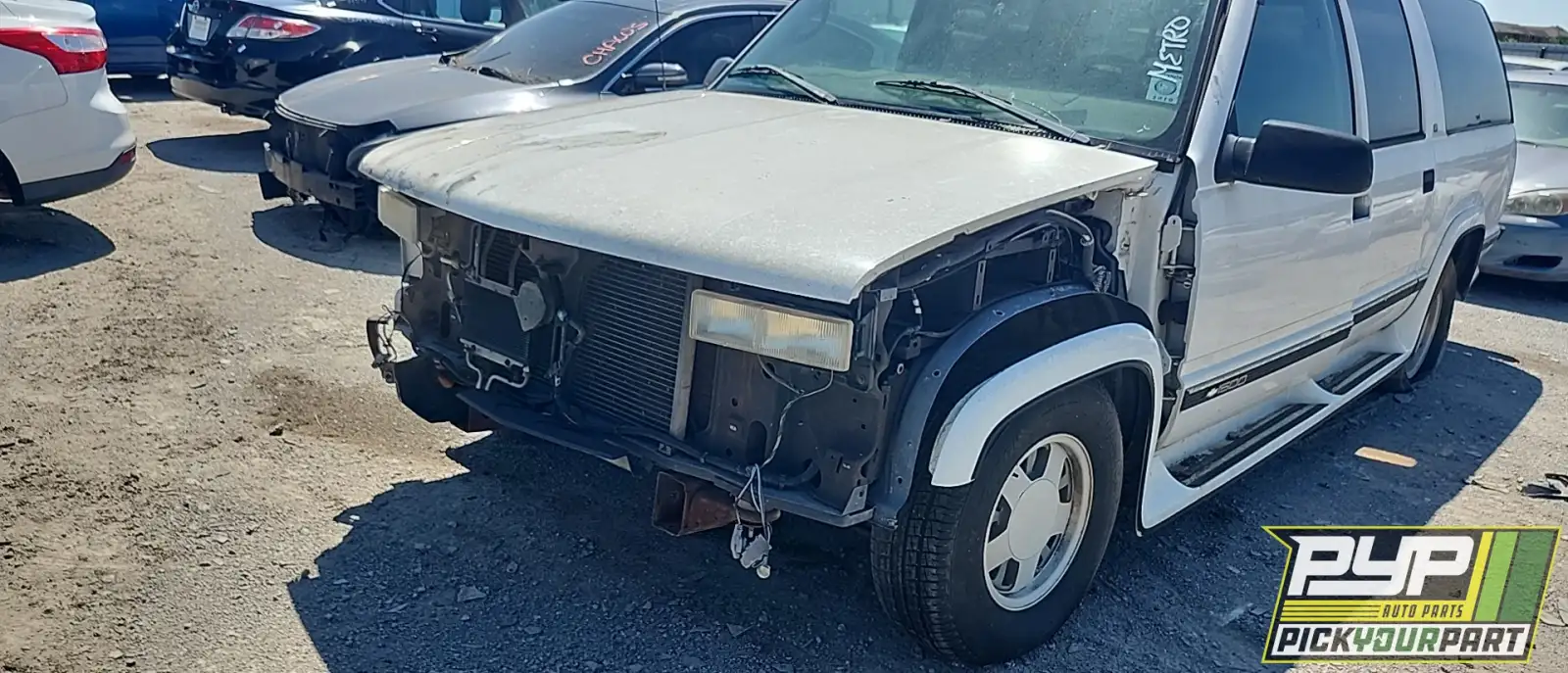 Photo of 1998 Chevrolet C1500 Suburban