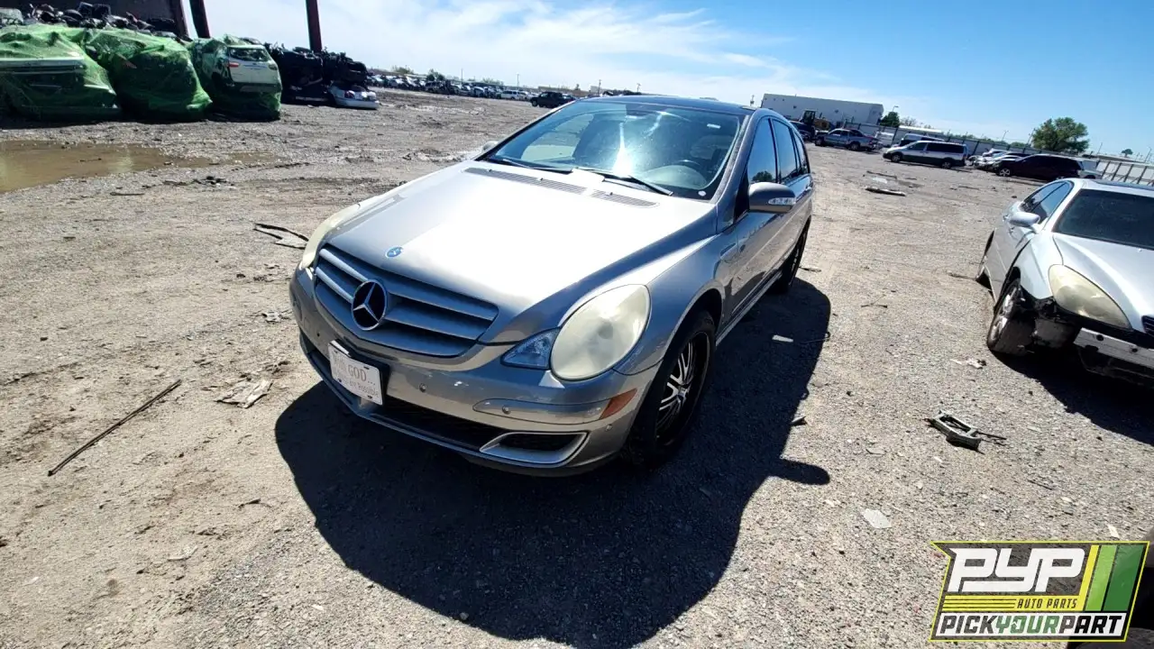 Photo of 2006 Mercedes-Benz R350