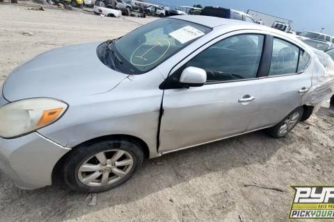 Photo of 2013 Nissan Versa