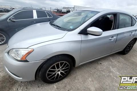 Photo of 2014 Nissan Sentra