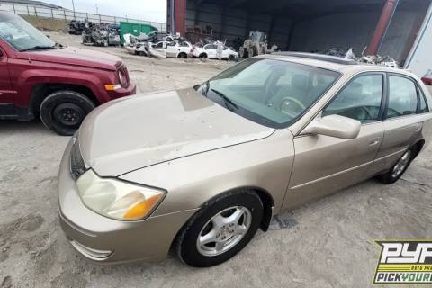 Photo of 2001 Toyota Avalon