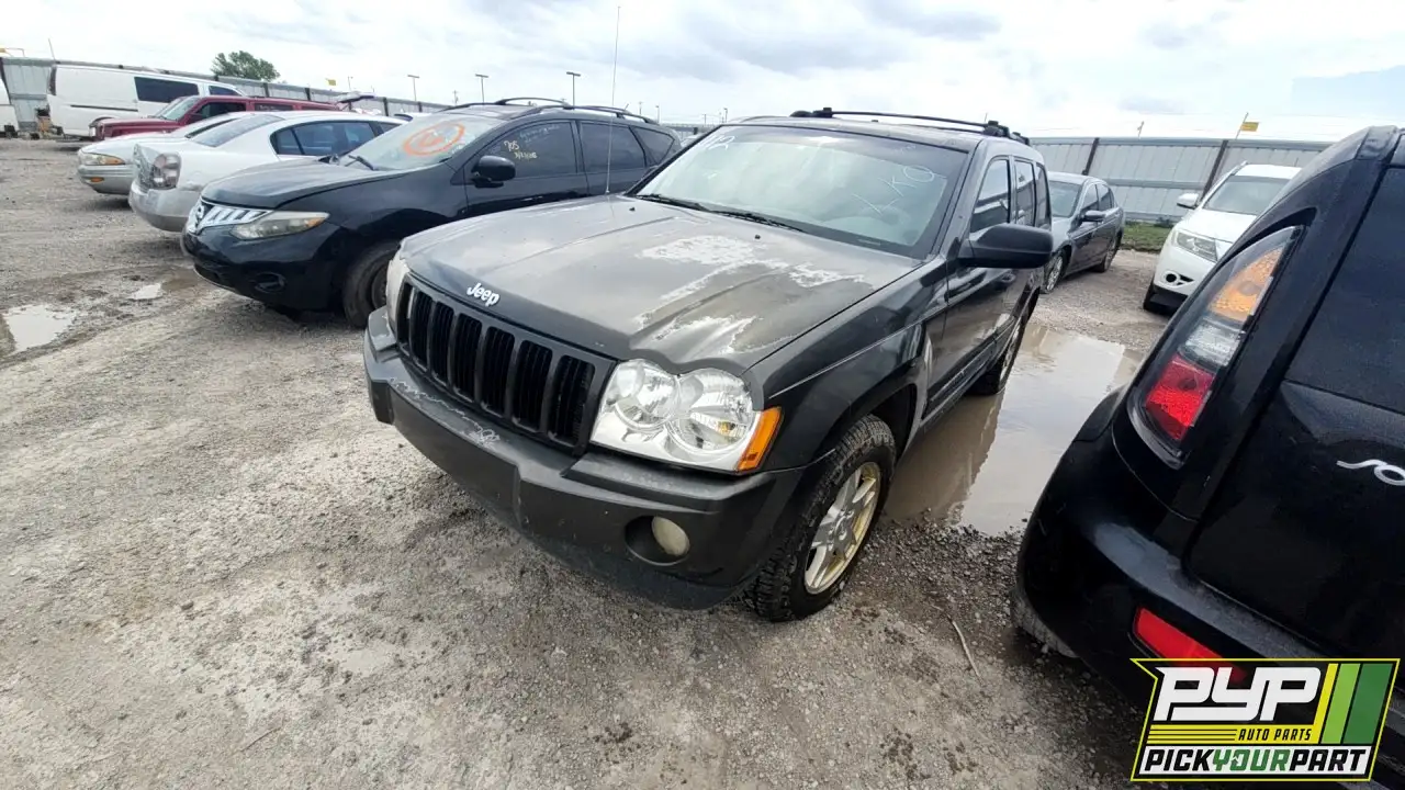 Photo of 2005 Jeep Grand Cherokee