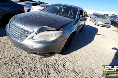 Photo of 2012 Chrysler 200