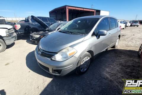Photo of 2011 Nissan Versa