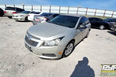 Photo of 2013 Chevrolet Cruze