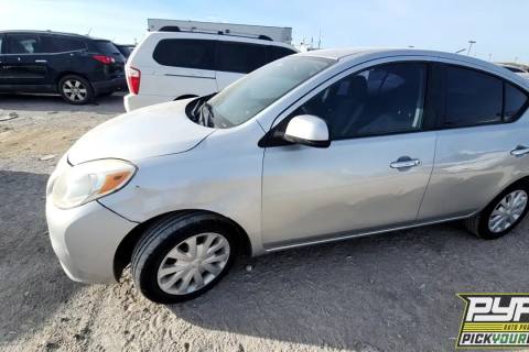 Photo of 2012 Nissan Versa