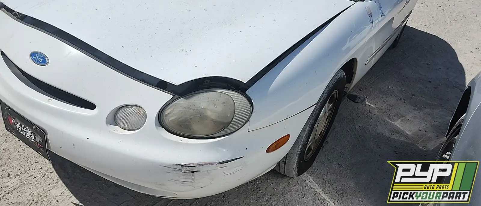 Photo of 1997 Ford Taurus