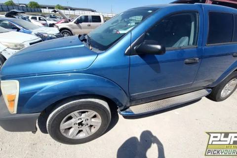 Photo of 2005 Dodge Durango