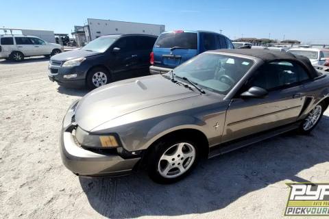 Photo of 2002 Ford Mustang