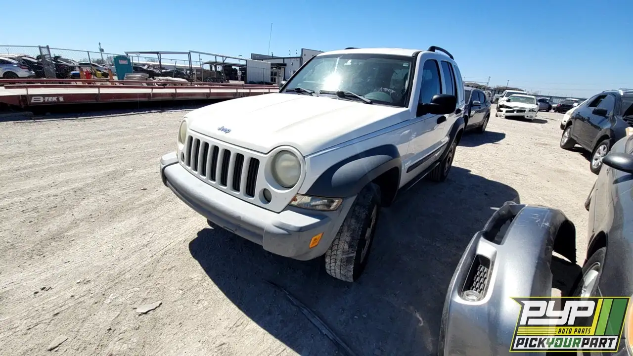 Photo of 2005 Jeep Liberty