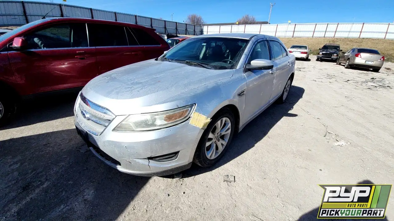 Photo of 2012 Ford Taurus