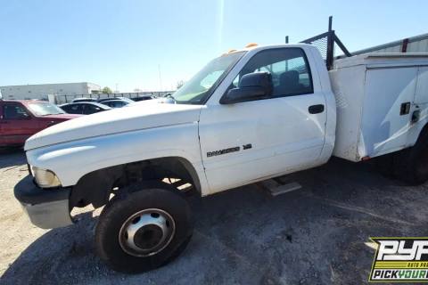 Photo of 2001 Dodge Ram 3500