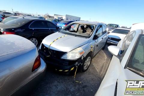 Photo of 2011 Nissan Versa