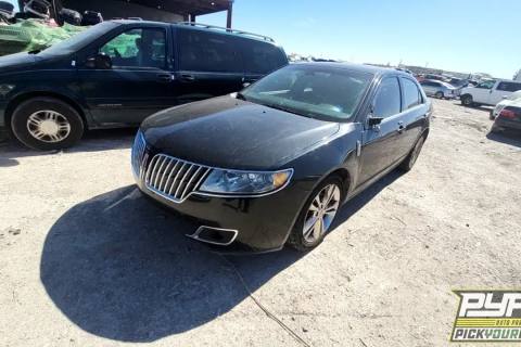 Photo of 2010 Lincoln Mkz