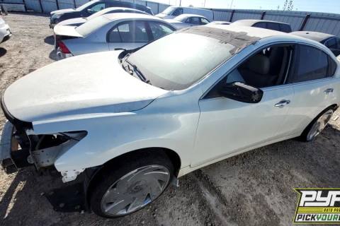 Photo of 2015 Nissan Altima