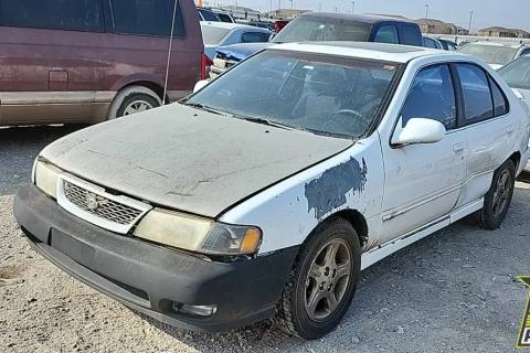 Photo of 1999 Nissan Sentra