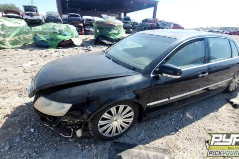 Photo of 2005 Volkswagen Phaeton