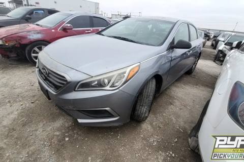 Photo of 2016 Hyundai Sonata