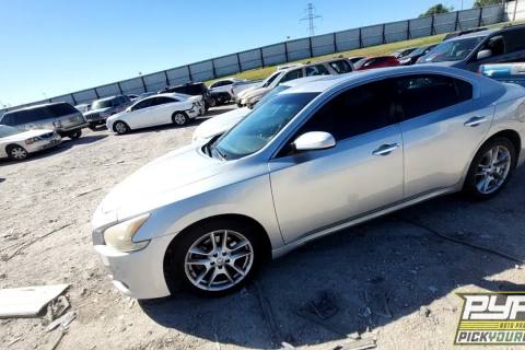Photo of 2009 Nissan Maxima