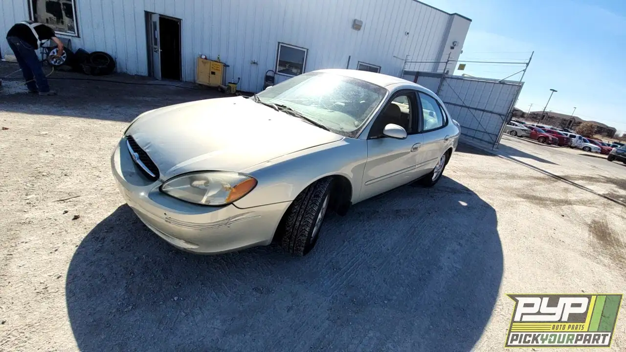 Photo of 2003 Ford Taurus
